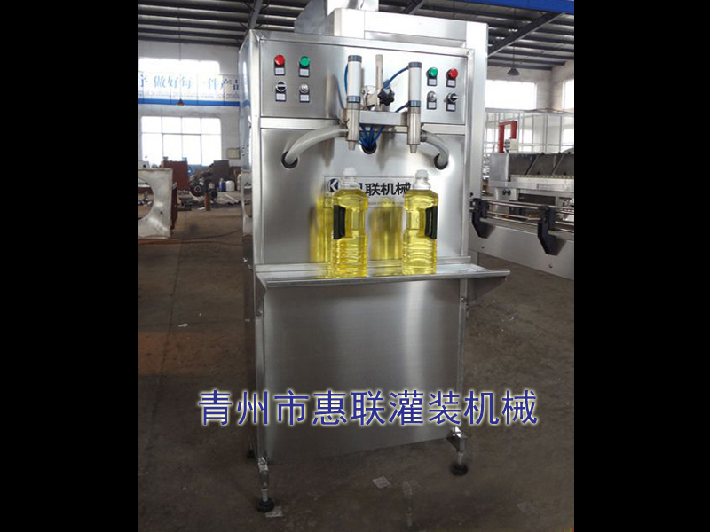 全自动食用油灌装机 全自动食用油灌装机